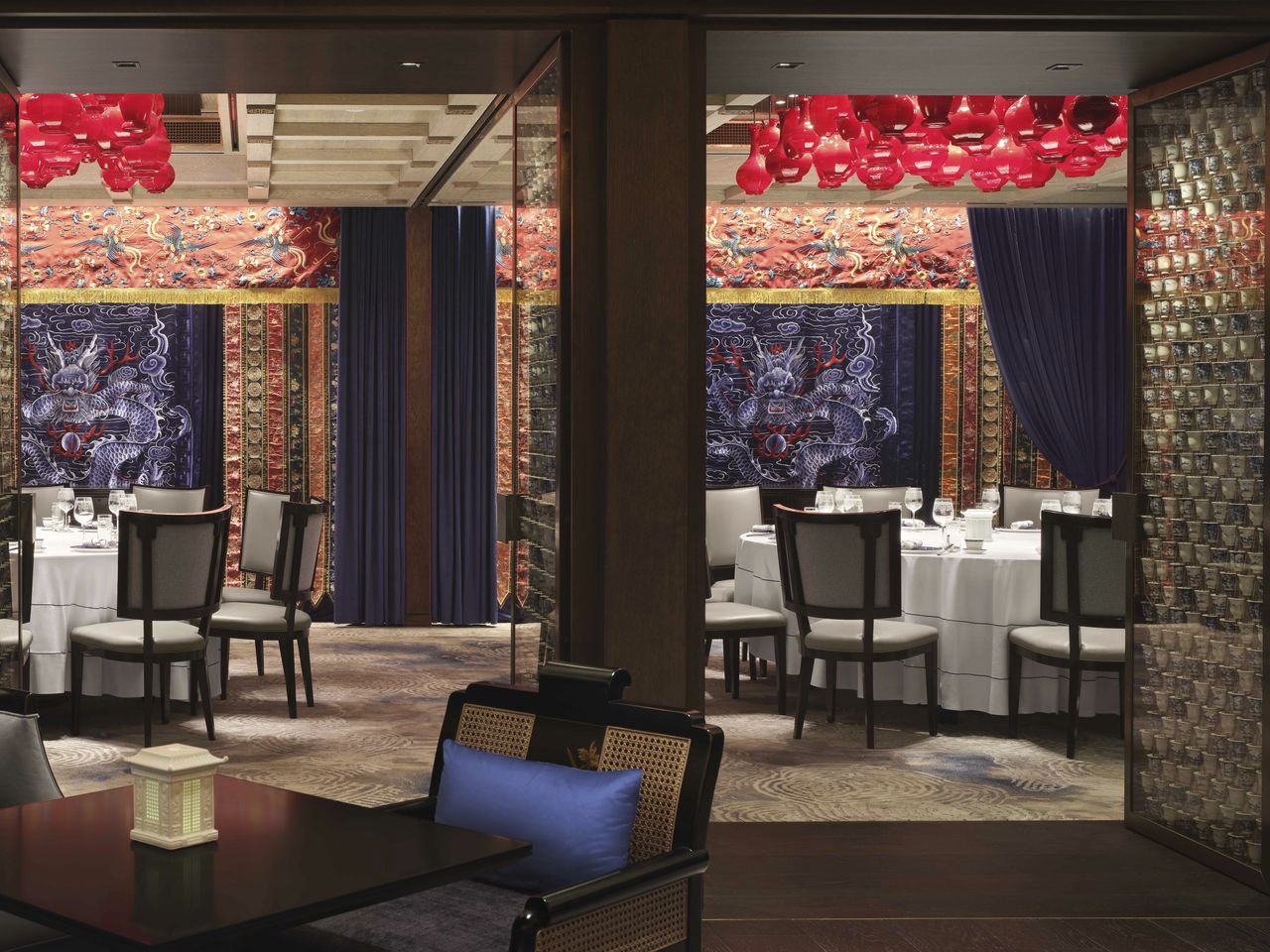 Canton Blue_Privite Dining Room Photographer Will Pryce