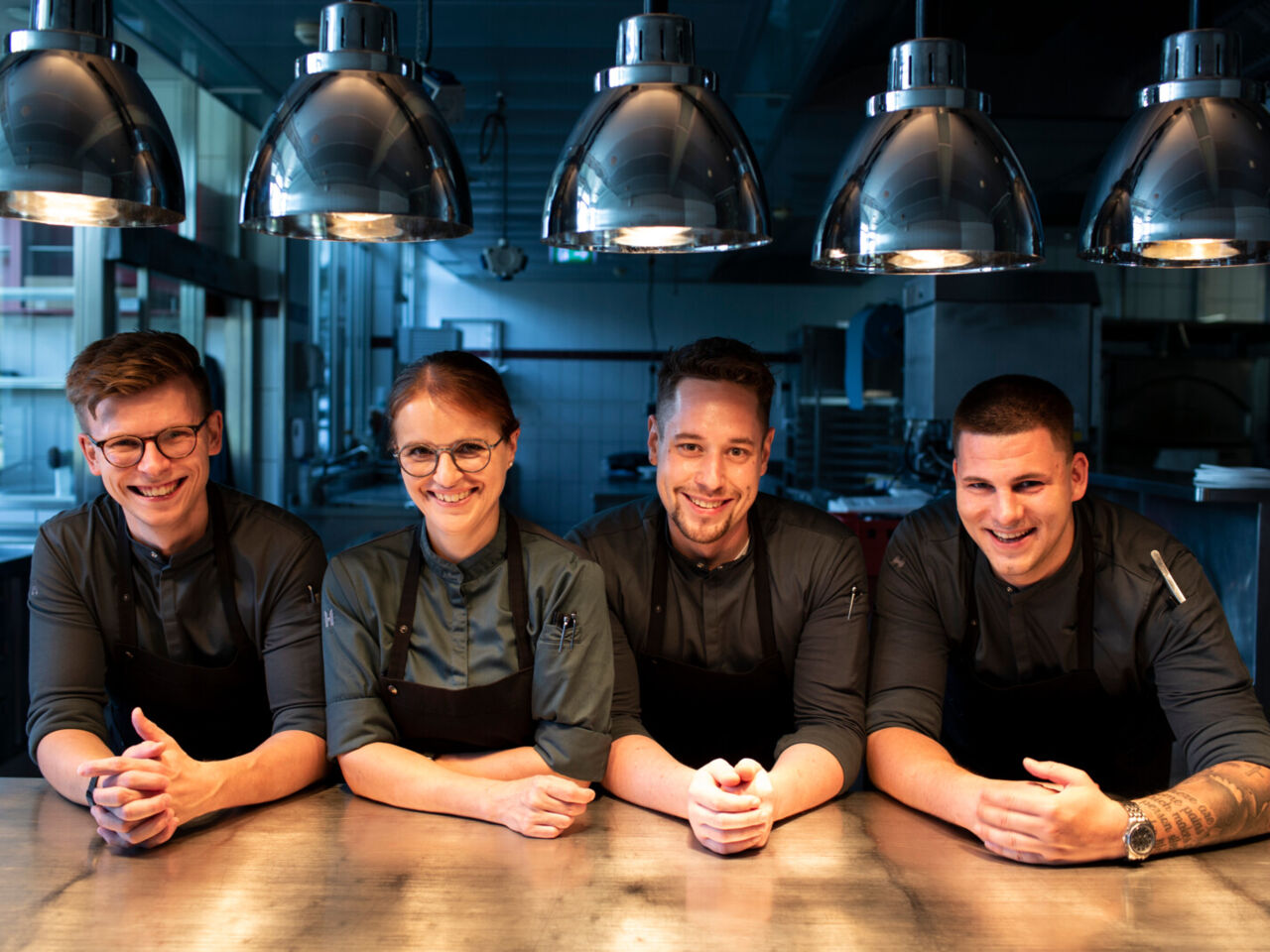 Restaurant Überfahrt_Team_Felix Groetsch_Cornelia Fischer_Marv_preview