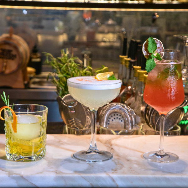 Cocktails Cocktails